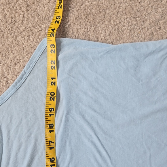 Old Navy Active Go Dry Tanks Bundle of 4 - Picture 9 of 10